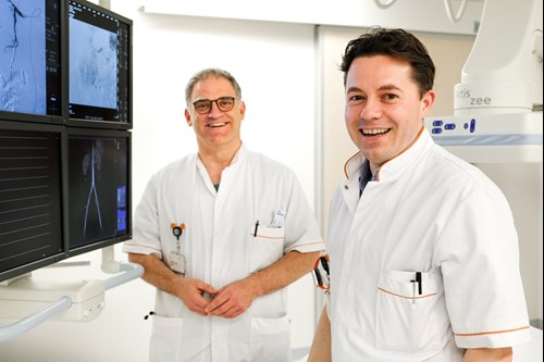 Op deze foto ziet u uroloog Markus Vogt en radioloog Carsten Arnoldussen.