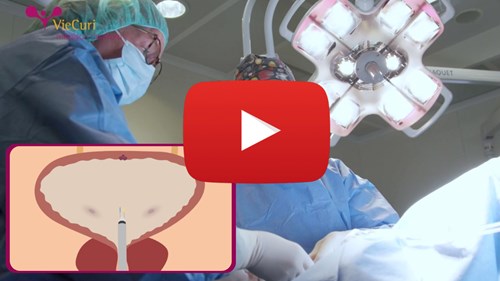 Beginbeeld van de voorlichtingsvideo over een operatie waar een tumor in de blaas wordt verwijderd via de plasbuis