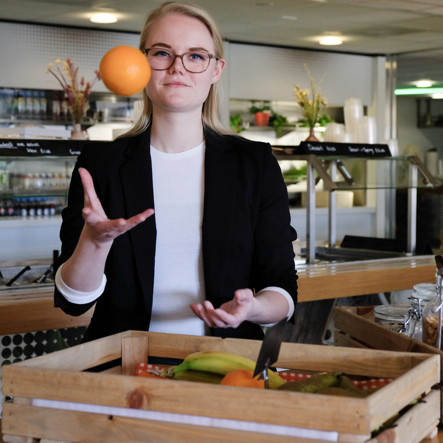 diëtiste met fruit diëtiste met fruit