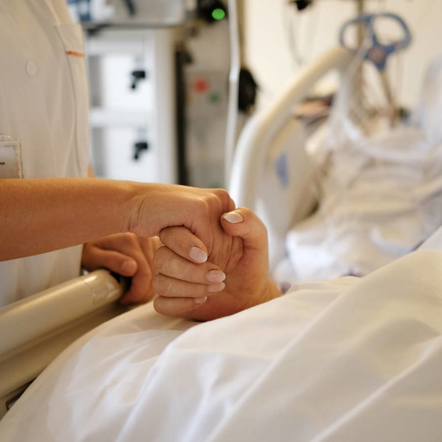 Patiënt en zorgverlener tijdens de Week van de Palliatieve Zorg