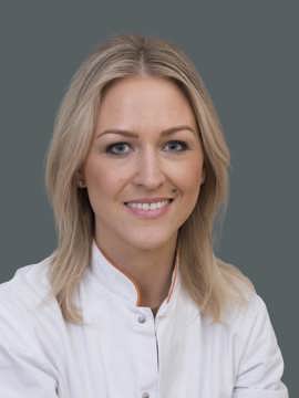 Kasia Karolak, dermatoloog