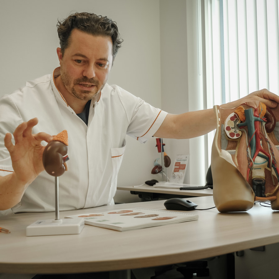 Carsten Arnoldussen: 'Meestal is 1 behandeling genoeg.'