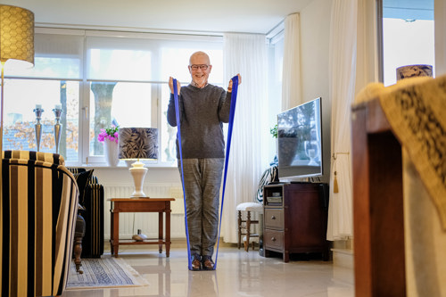 Fred Nus met sportelastiek